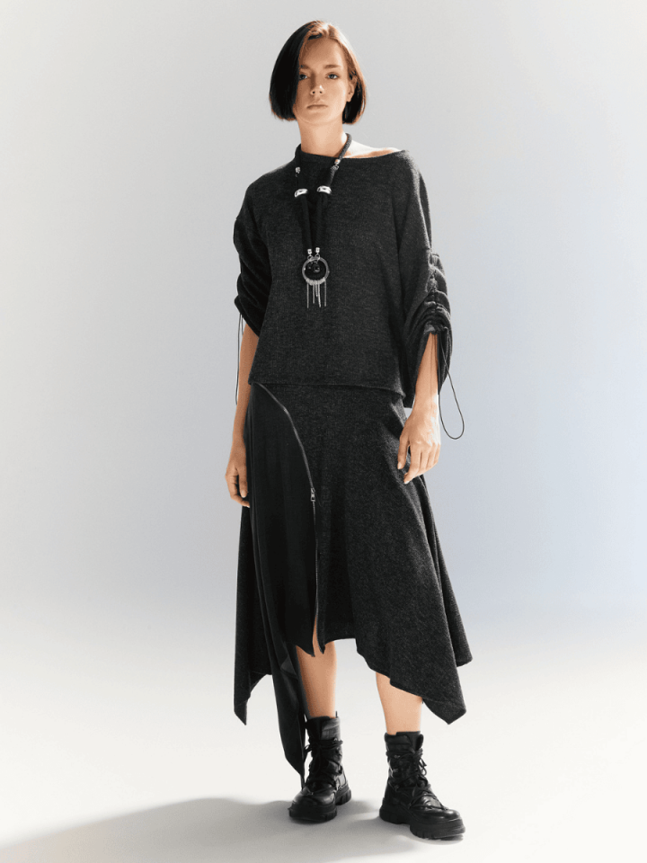 Soft Knit - Kolu Büzgülü Bluz - Siyah
